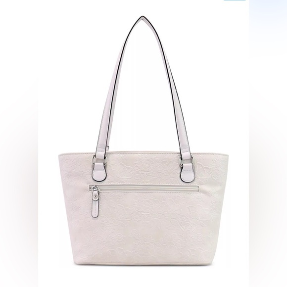 GIANI BERNINI
Faux Leather Tooling Tote - Picture 5 of 10